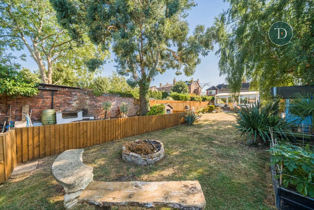 Chester Road, Little Sutton, CH66, photo 45