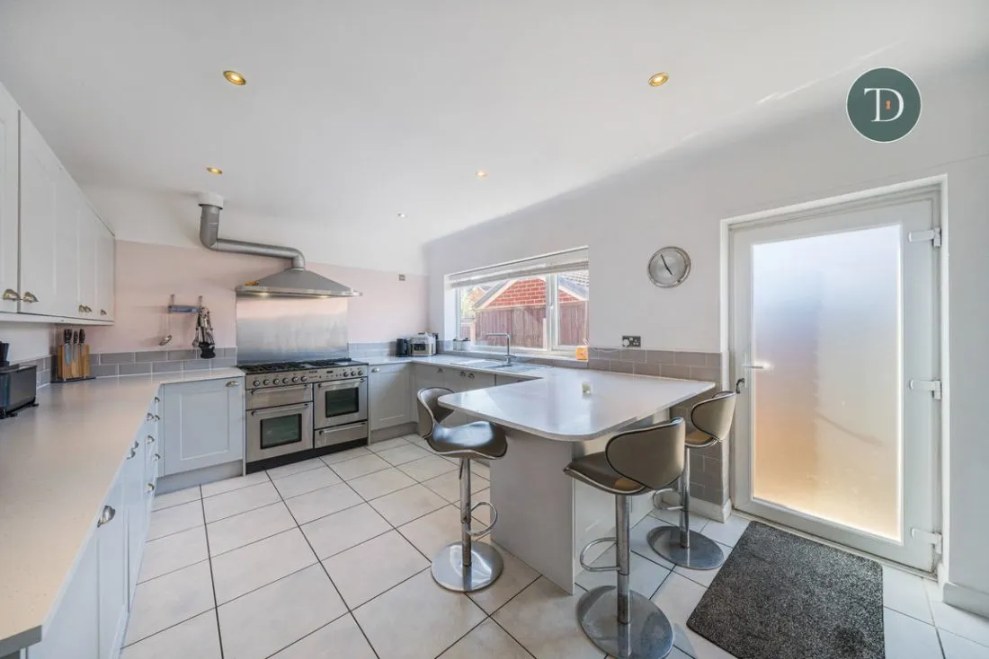 Chester Road, Little Sutton, CH66, photo 7