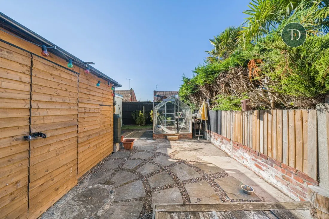 Chester Road, Little Sutton, CH66, photo 51