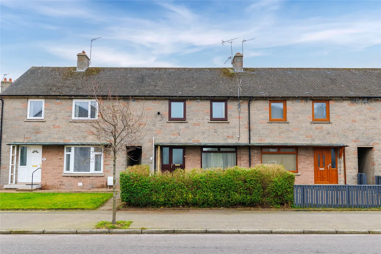 2 bed house for sale, Gardner Drive, Aberdeen, AB12