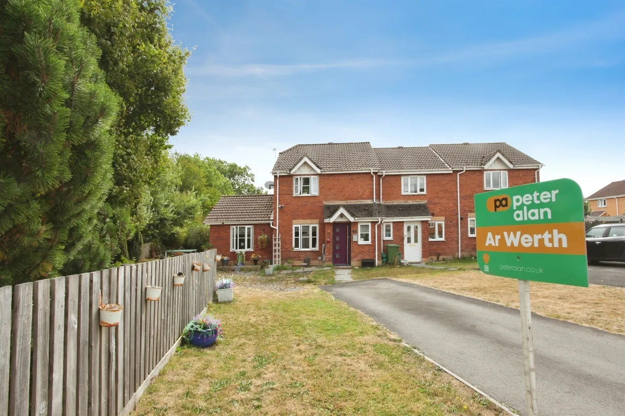 3 bed house for sale, Coed Mieri Pontyclun, CF72