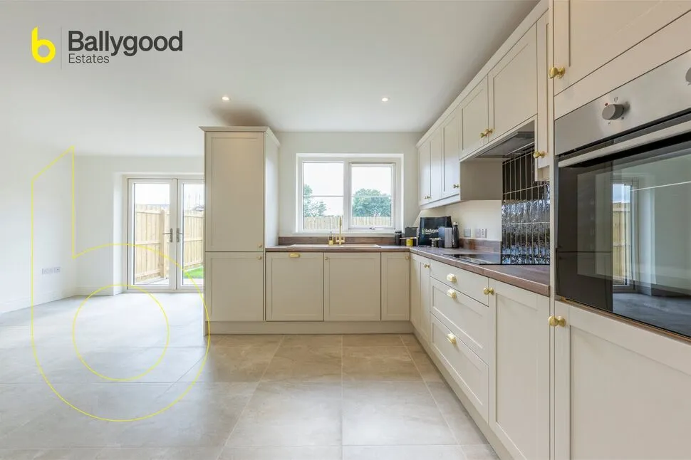 Belfast Road, Carrickfergus, County Antrim, BT38, photo 2
