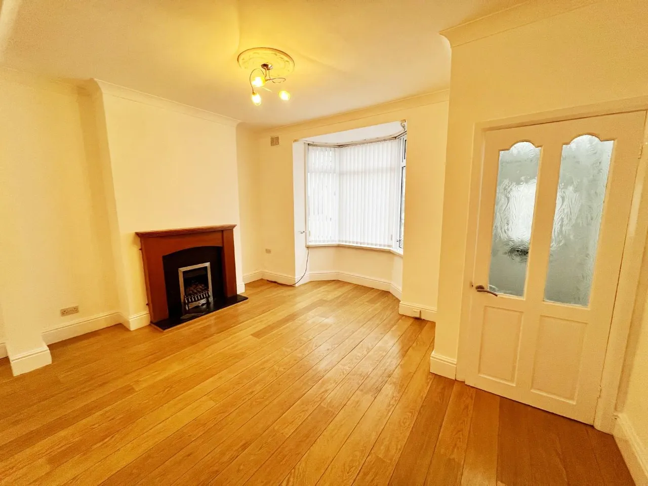 Highcliffe Terrace, Ferryhill, DL17, photo 2