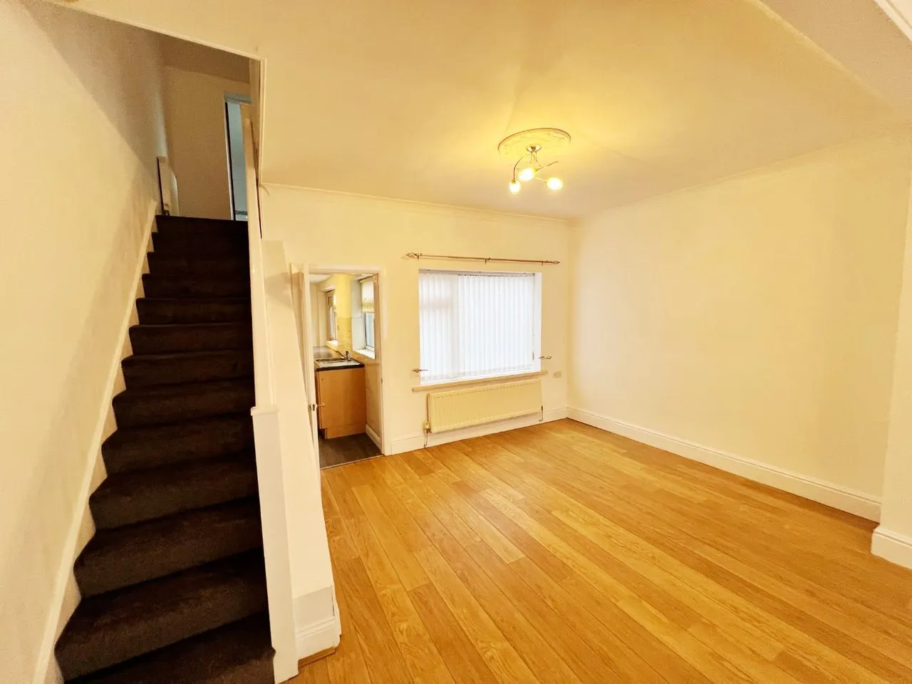 Highcliffe Terrace, Ferryhill, DL17, photo 5