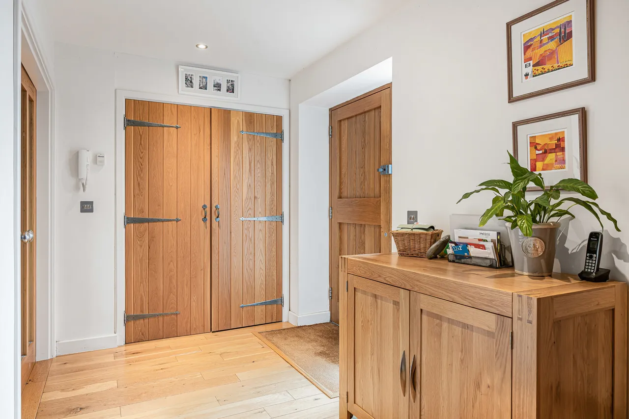 Manor Farm Mews, Dockenfield, GU10, photo 5