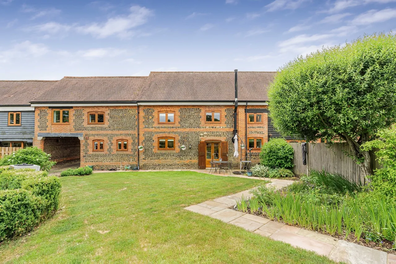 Manor Farm Mews, Dockenfield, GU10, photo 18