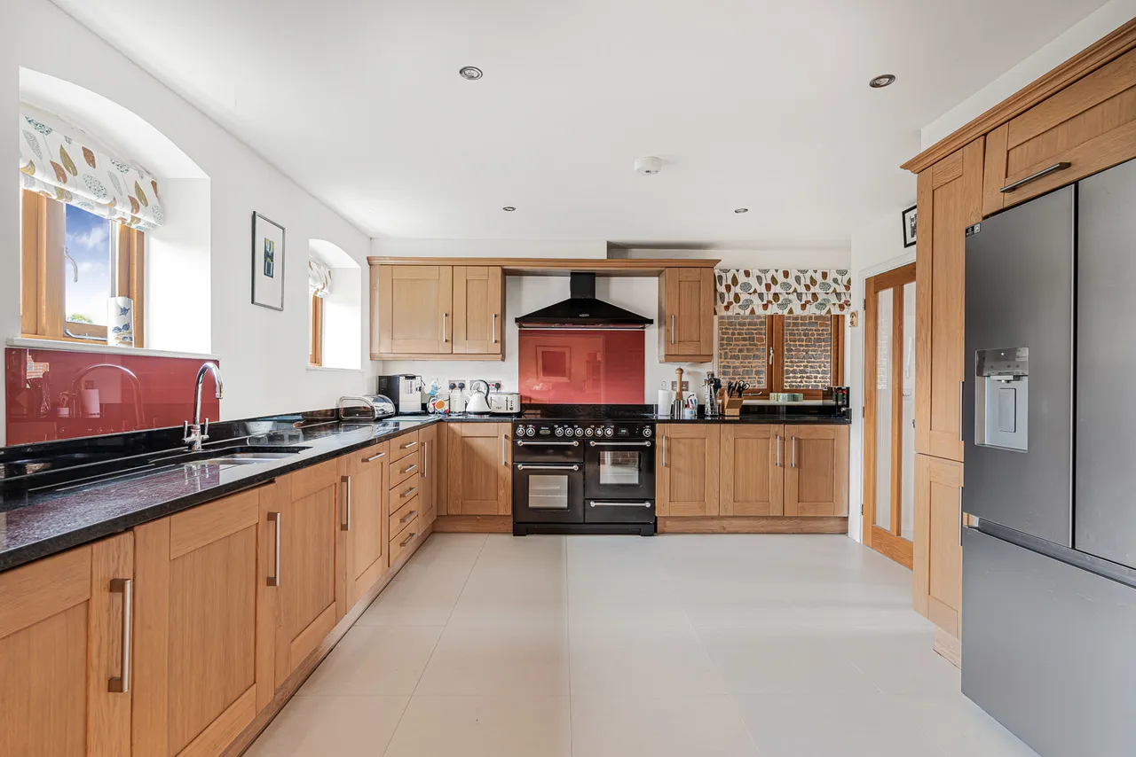 Manor Farm Mews, Dockenfield, GU10, photo 3