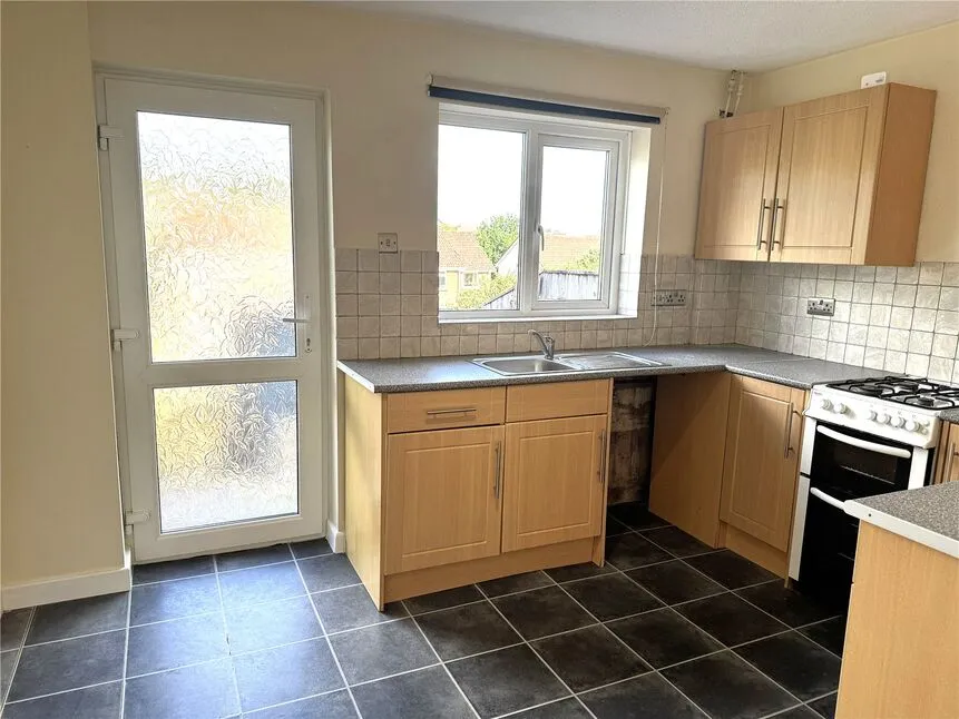 Webber Close, Ogwell, Devon, TQ12, photo 3