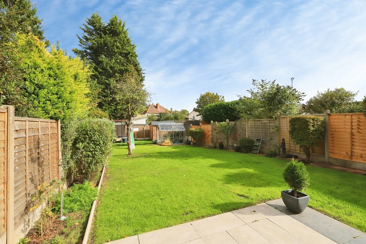 Codsall Road, Tettenhall, WV6, photo 13