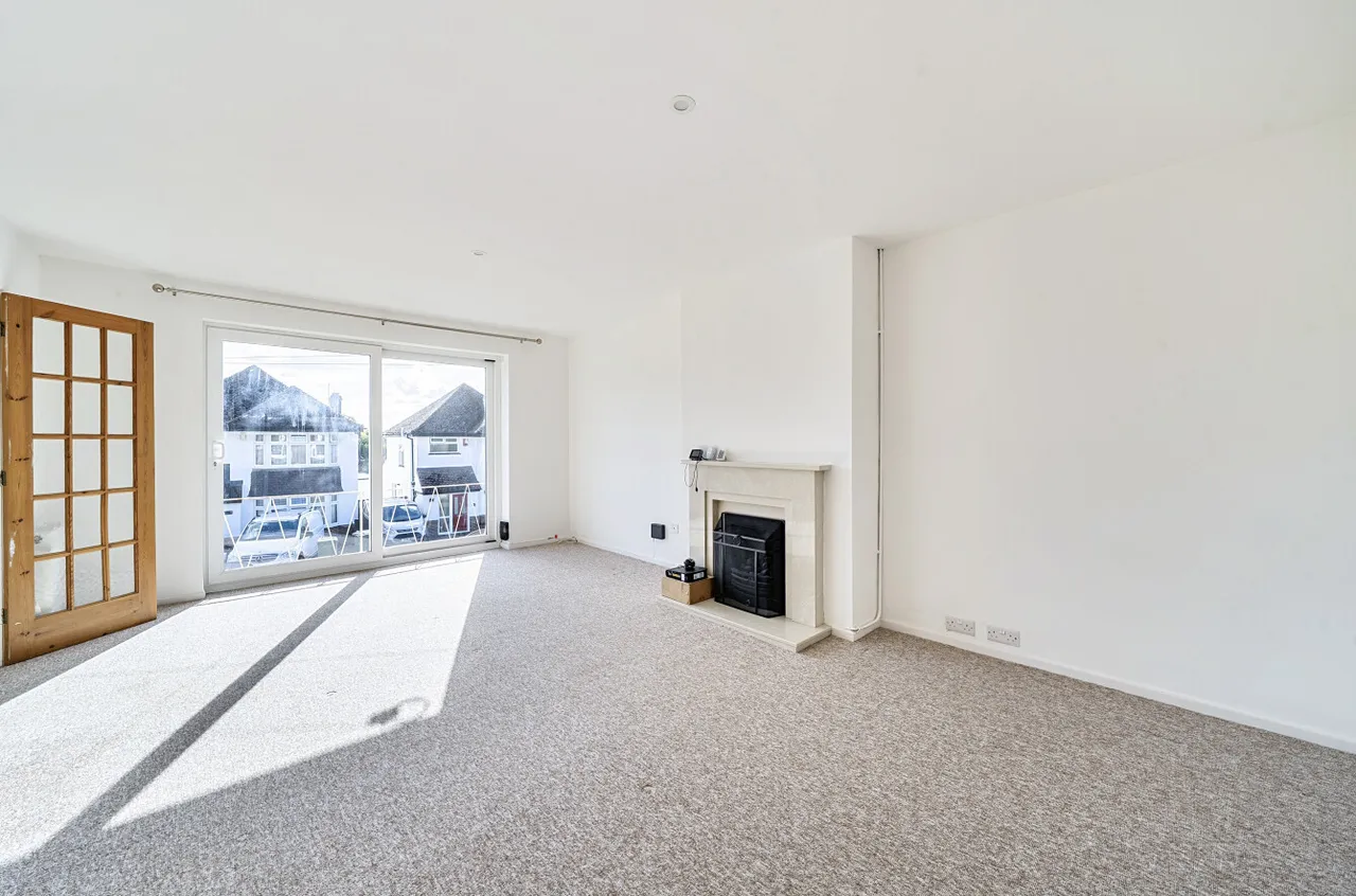 Moorlands Crescent, Bitterne, SO18, photo 2