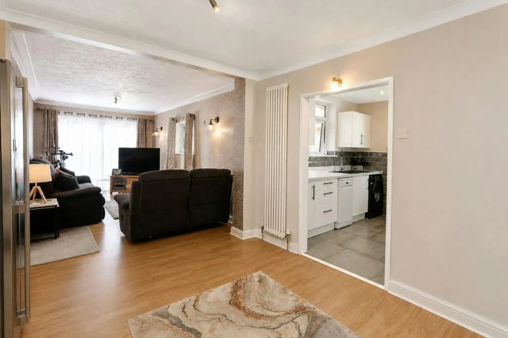 Edward Road, Christchurch, BH23, photo 7