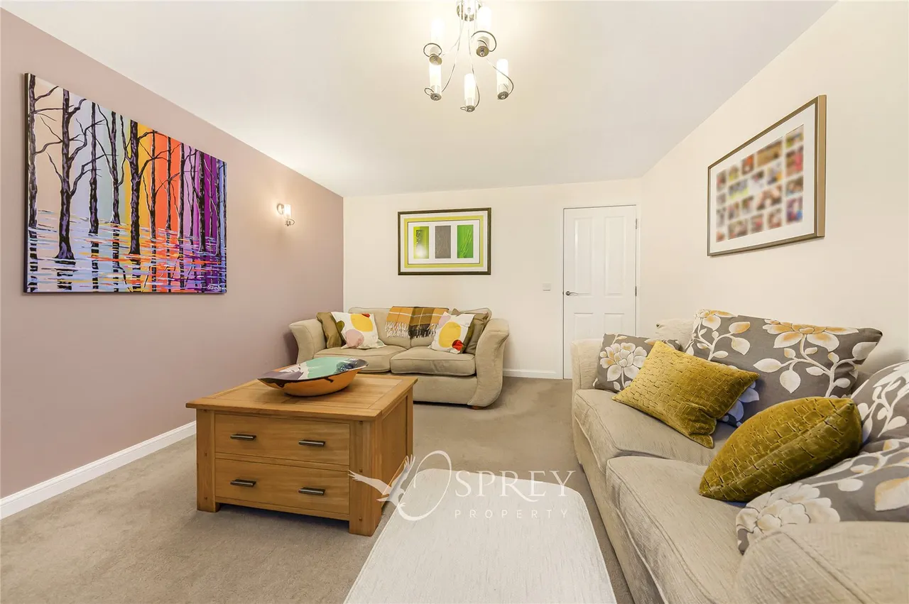 Lytham Park, Oundle, PE8, photo 8