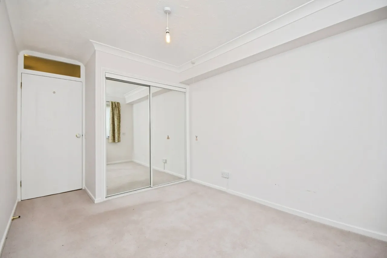 Kingfisher Lodge, The Dell, Chelmsford, Essex, CM2, photo 5