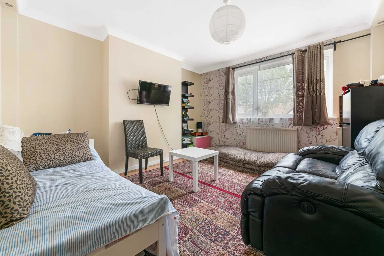 London Road, Thornton Heath, CR7 6JL, photo 4