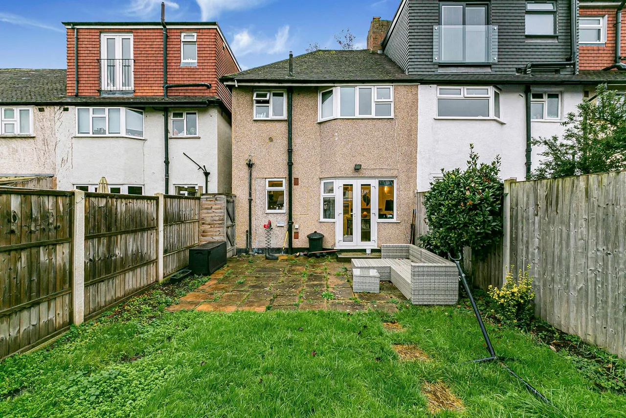 Lisbon Avenue, Twickenham, TW2, photo 9