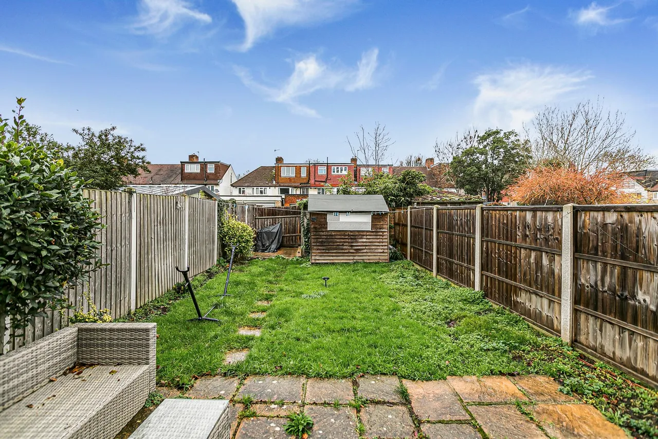 Lisbon Avenue, Twickenham, TW2, photo 8