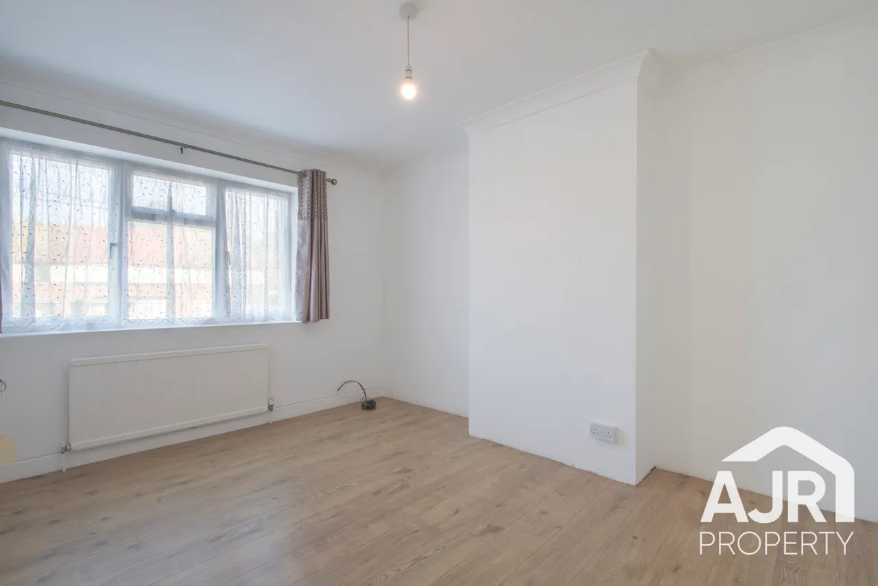 High Grove, London, SE18, photo 6