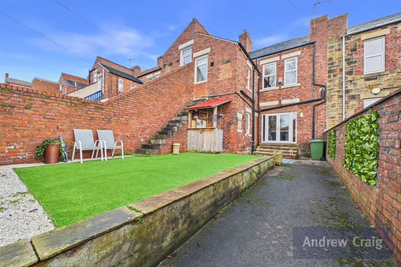 Earls Drive, Low Fell, NE9, photo 18