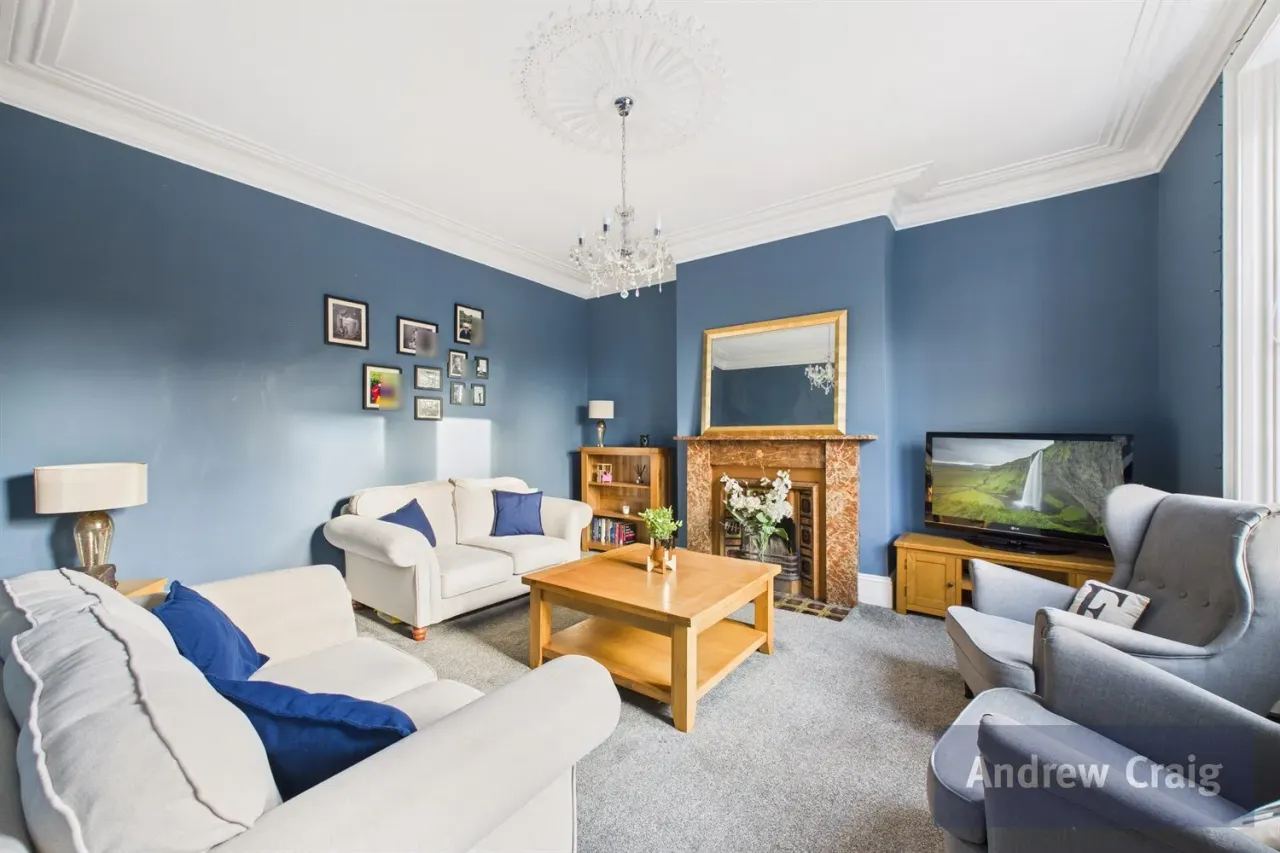 Earls Drive, Low Fell, NE9, photo 2