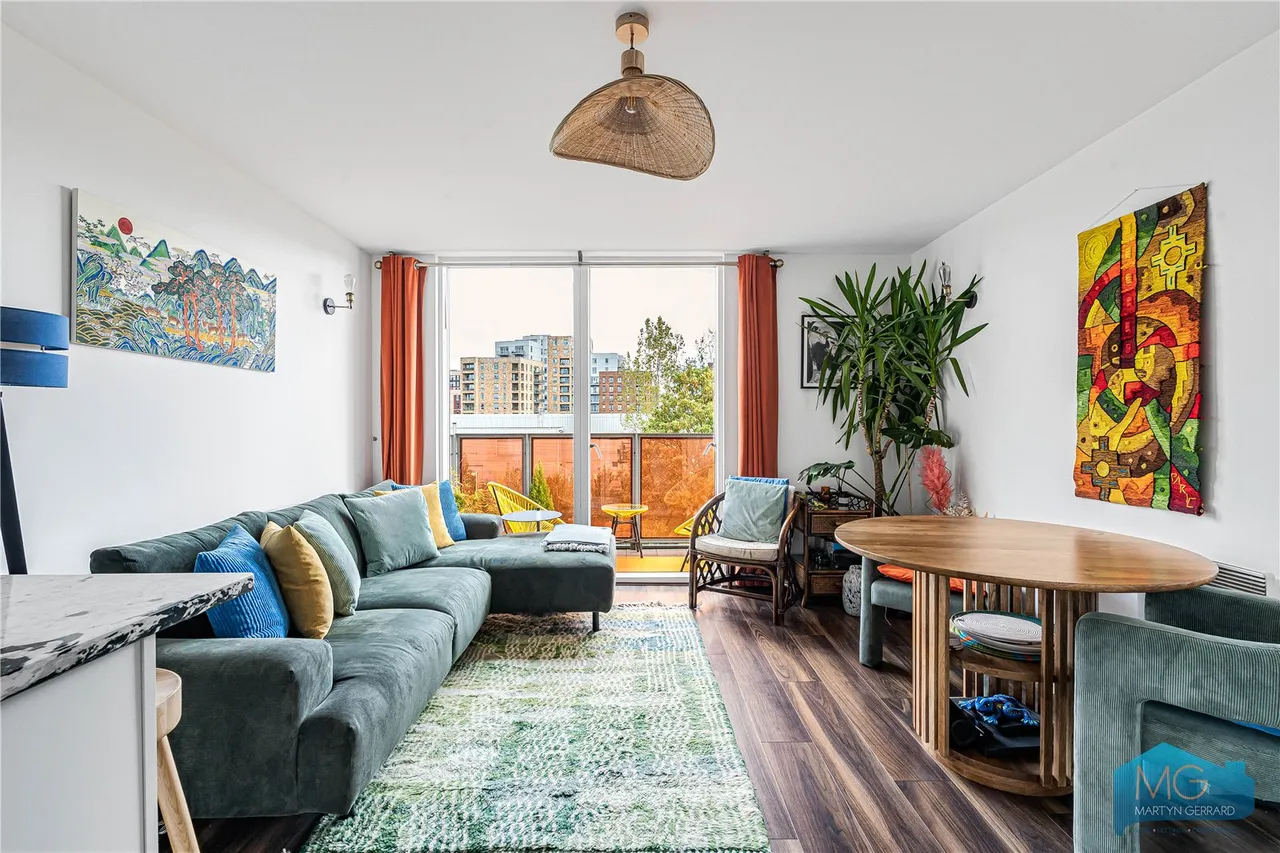Chadwell Lane, Hornsey, N8, photo 9