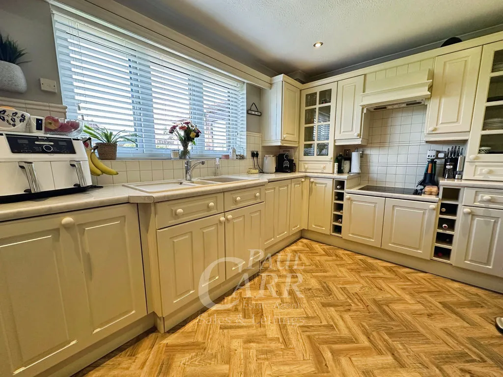 St. Peters Close, Stonnall, WS9, photo 8