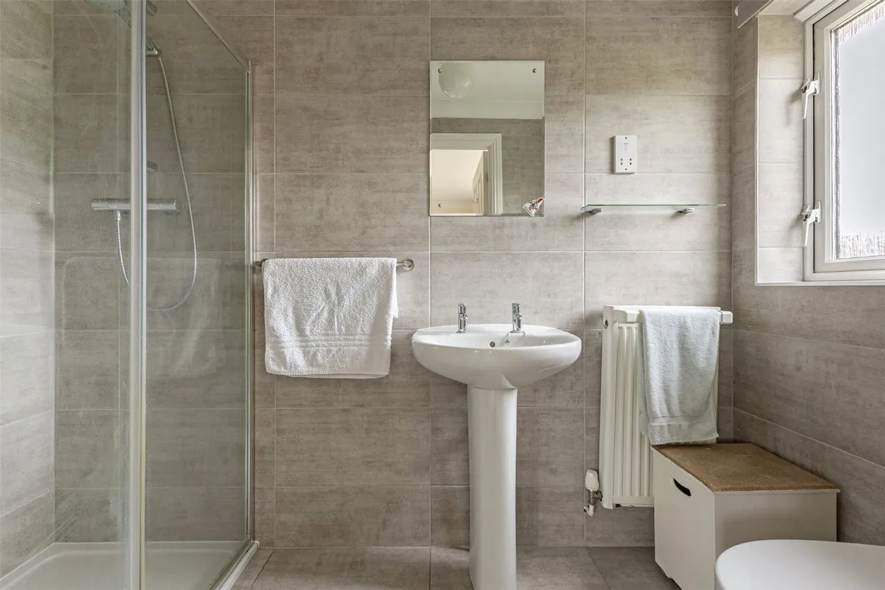 Conference Place, Lymington, SO41, photo 13