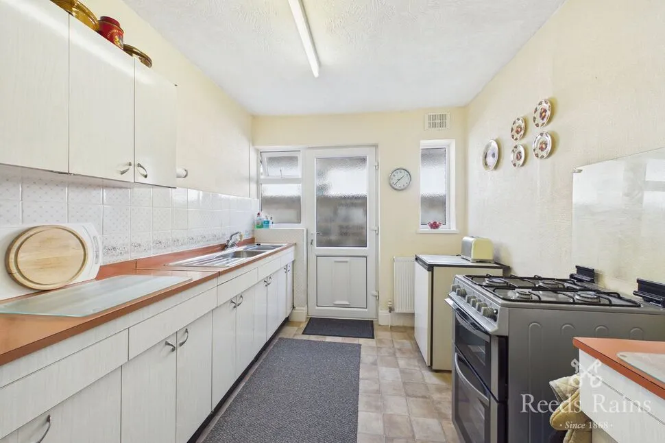 Glascoed Avenue, Kinmel Bay, Conwy, LL18, photo 3
