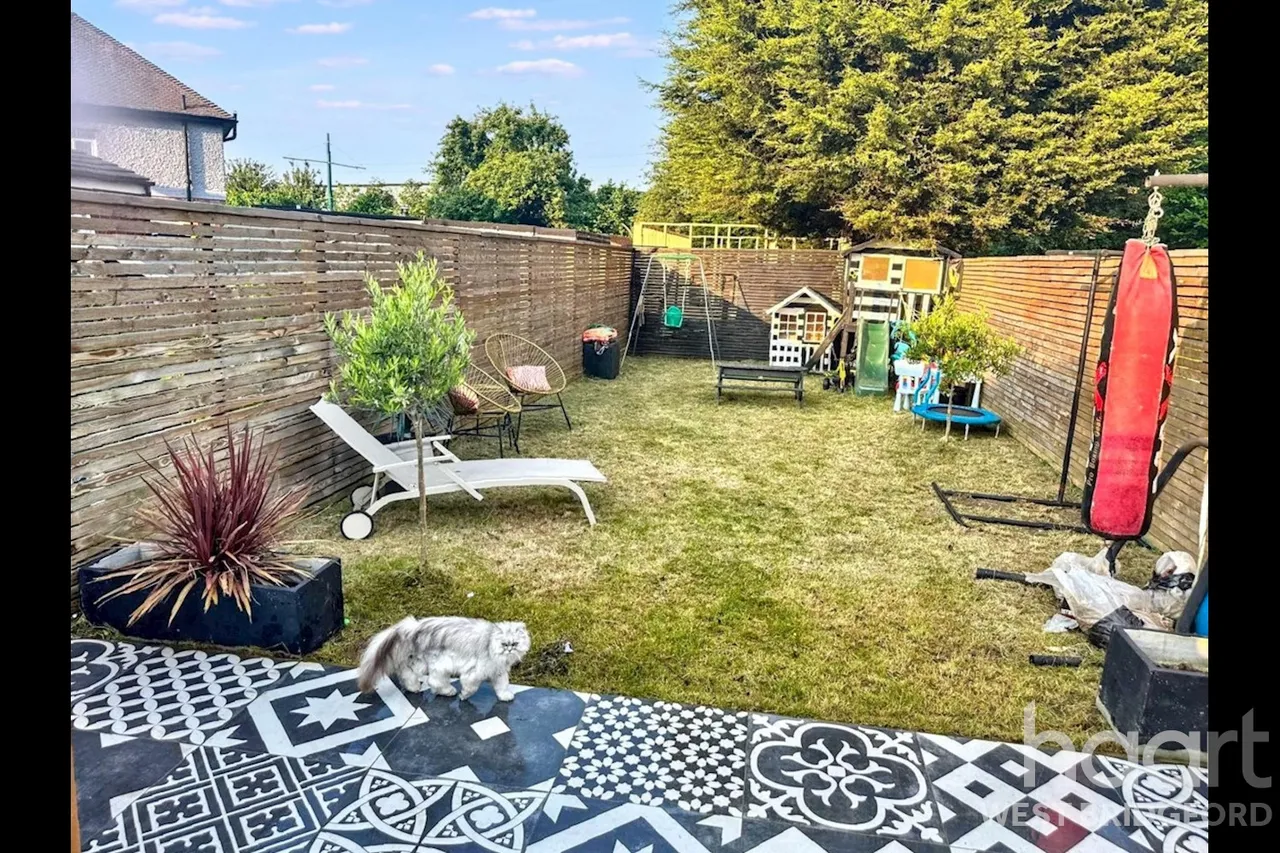 Ruddington Lane, Nottingham, NG11, photo 22