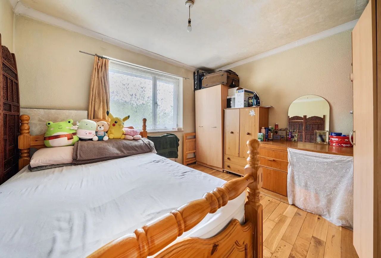 Roe Lane, London, NW9 9BD, photo 7