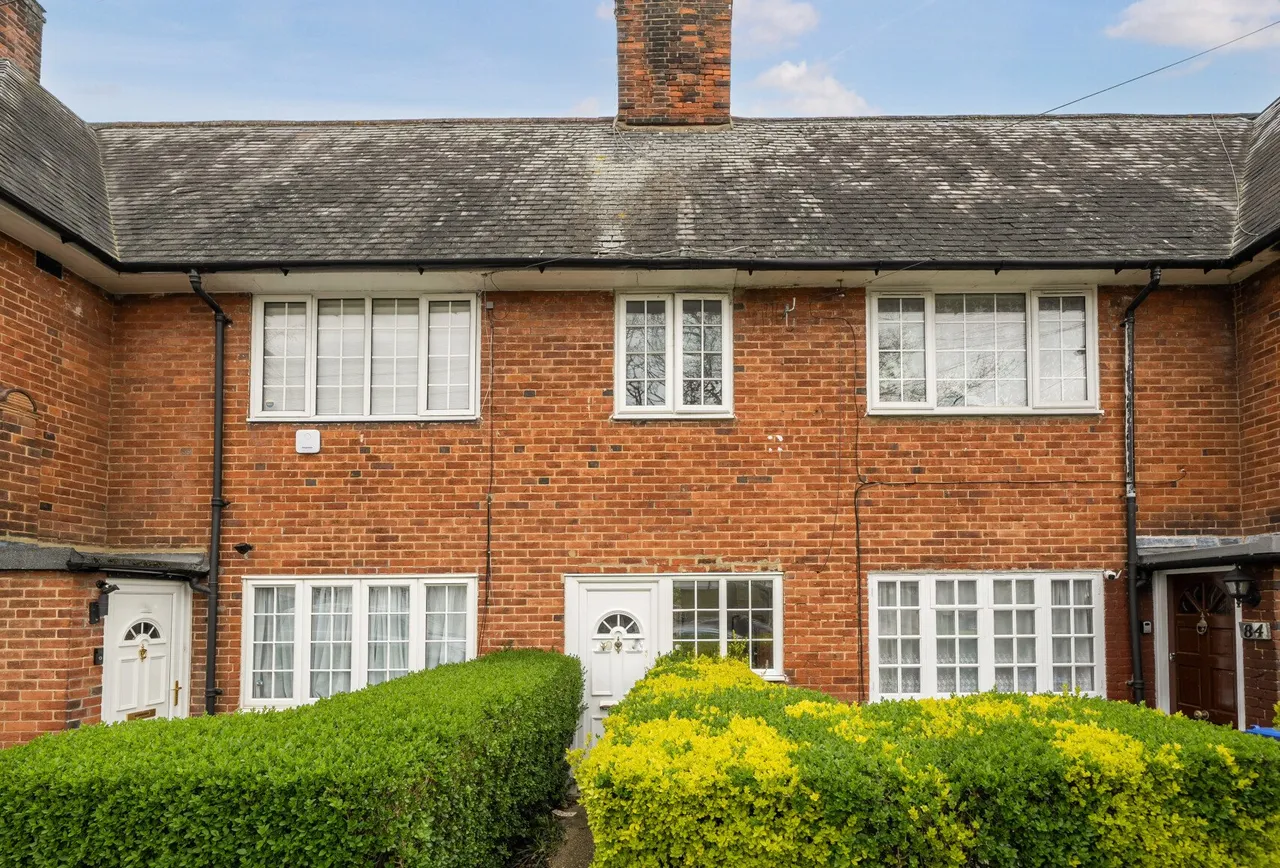 Roe Lane, London, NW9 9BD, photo 6