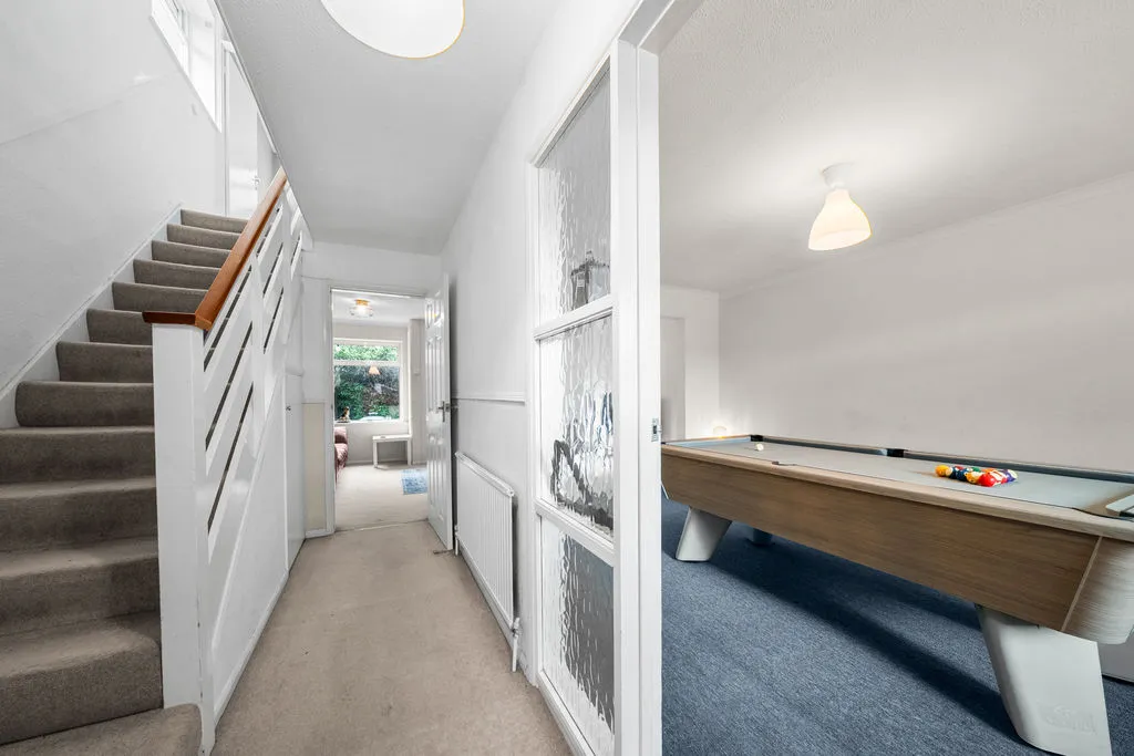 Conquest Road, Addlestone KT15 1SN, photo 10