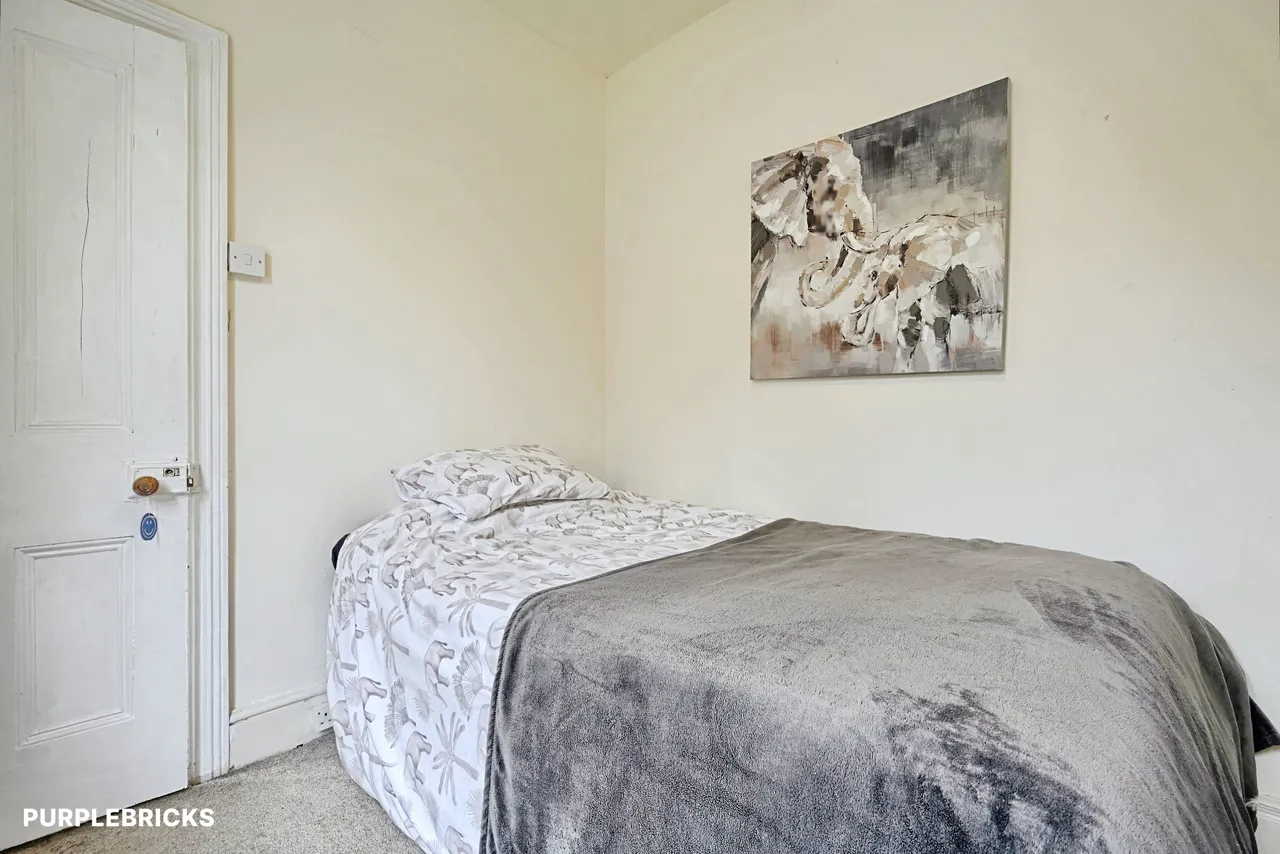 Sam Road, Oldham, OL3, photo 17
