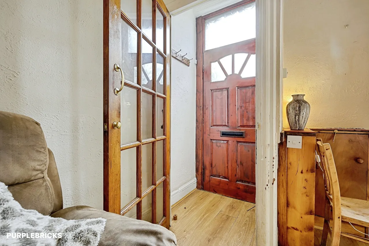 Sam Road, Oldham, OL3, photo 5