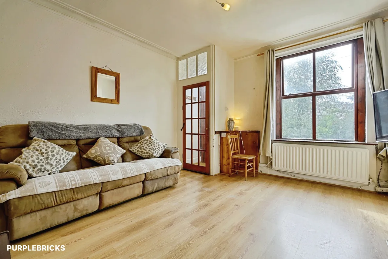 Sam Road, Oldham, OL3, photo 6