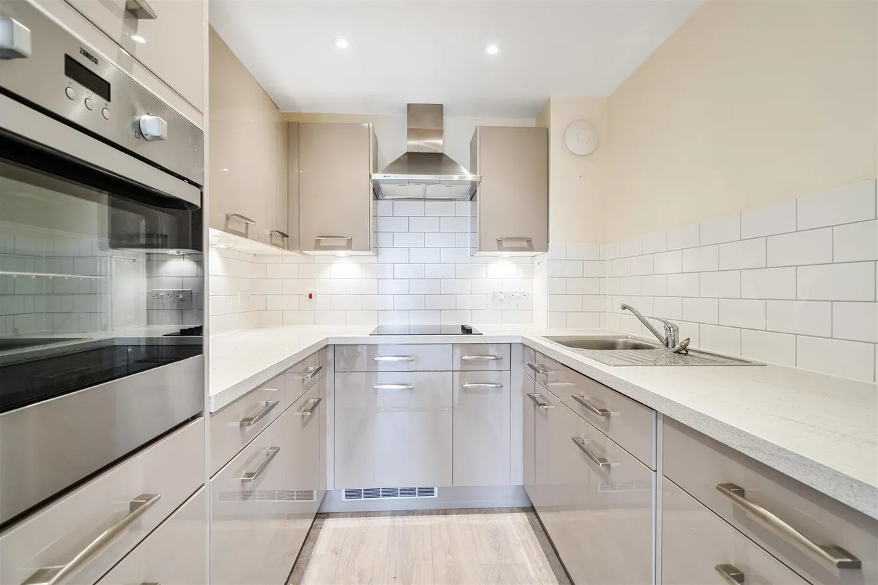 Quinton Lane, Birmingham, B32, photo 2