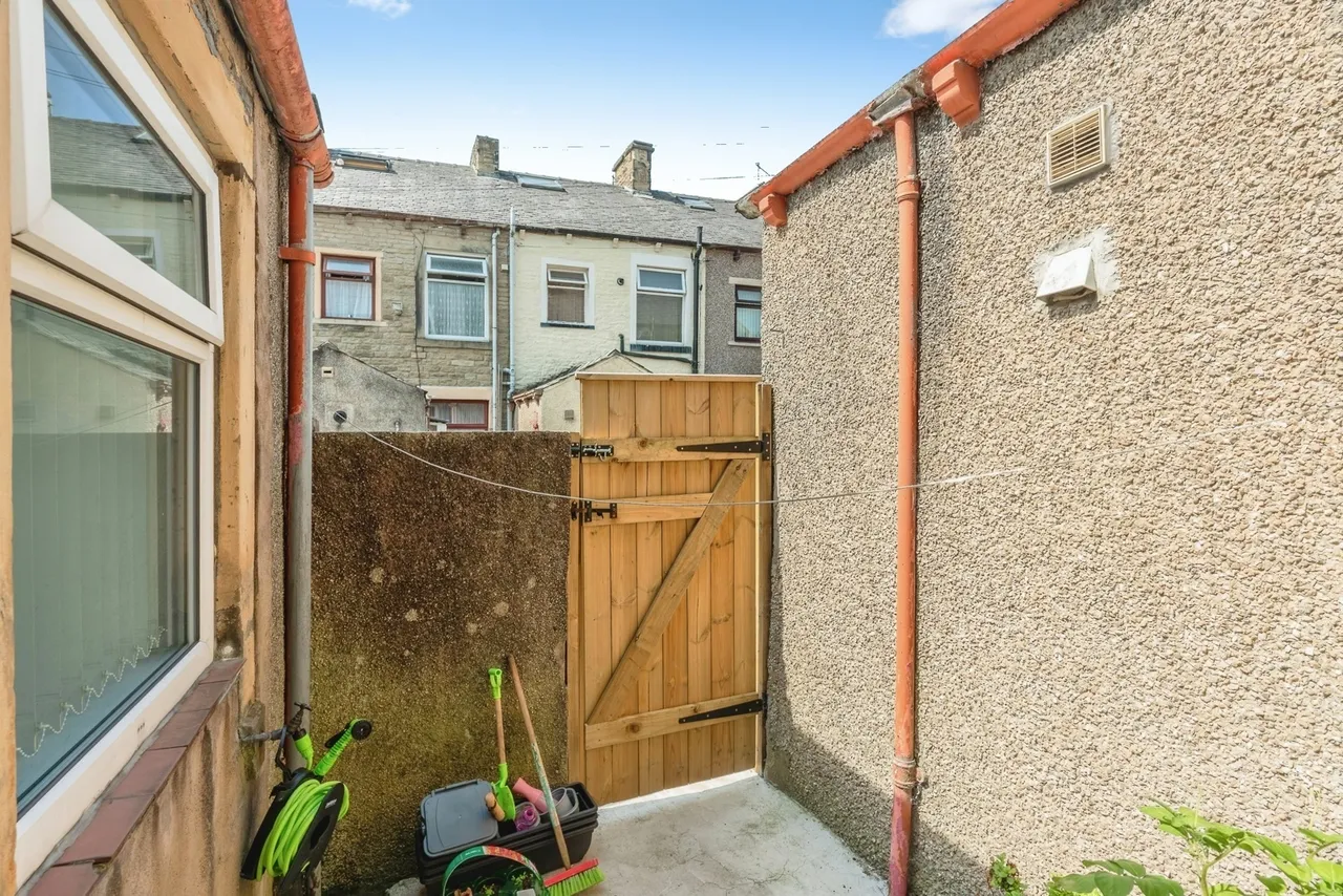 Eagle Street, Nelson, BB9, photo 17