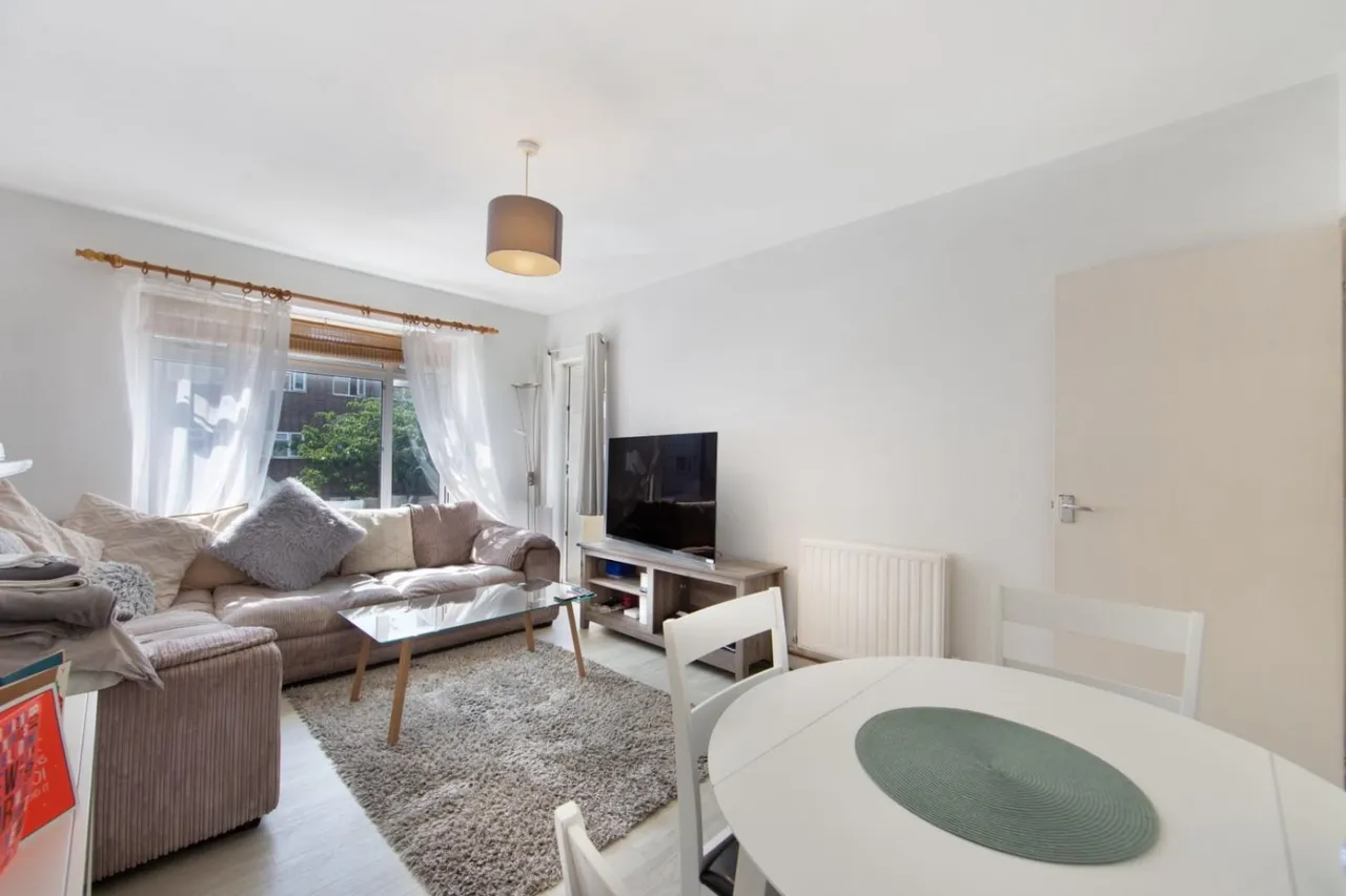 Lowth Road, London, SE5, photo 8