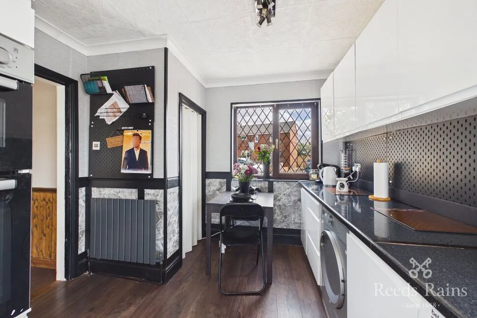 Winthorpe Avenue, Thorpe, West Yorkshire, WF3, photo 5