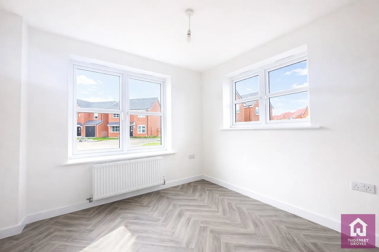Oak Road, Queensgate, CH5, photo 4