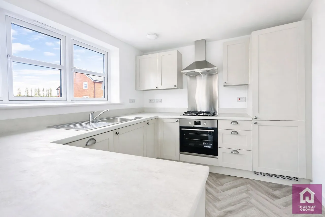 Oak Road, Queensgate, CH5, photo 6