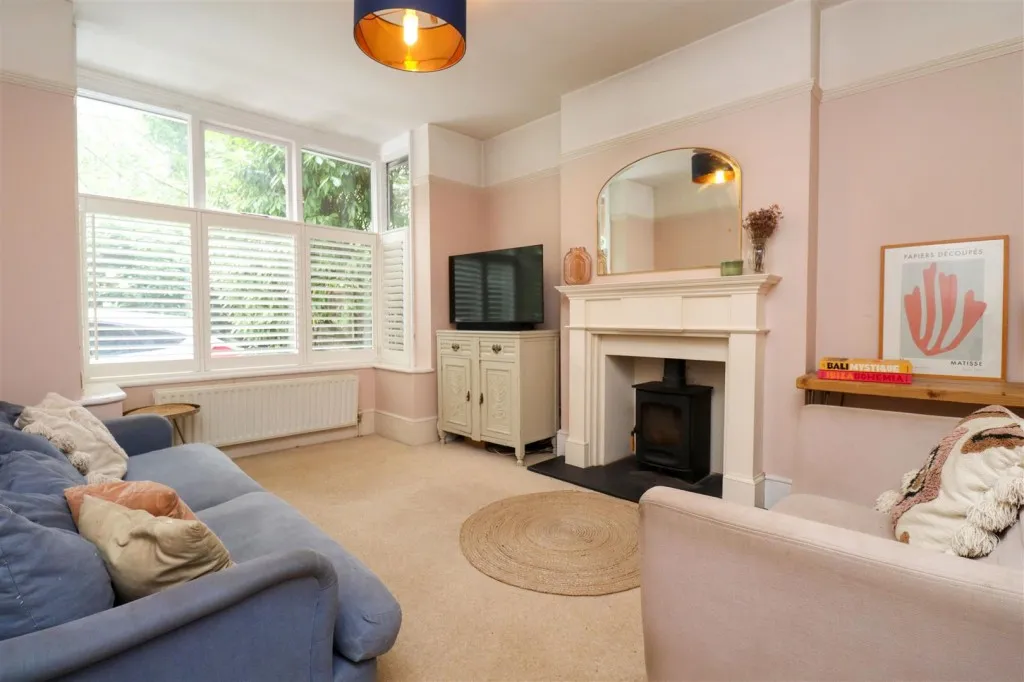 Aldershot Road, Fleet, photo 5