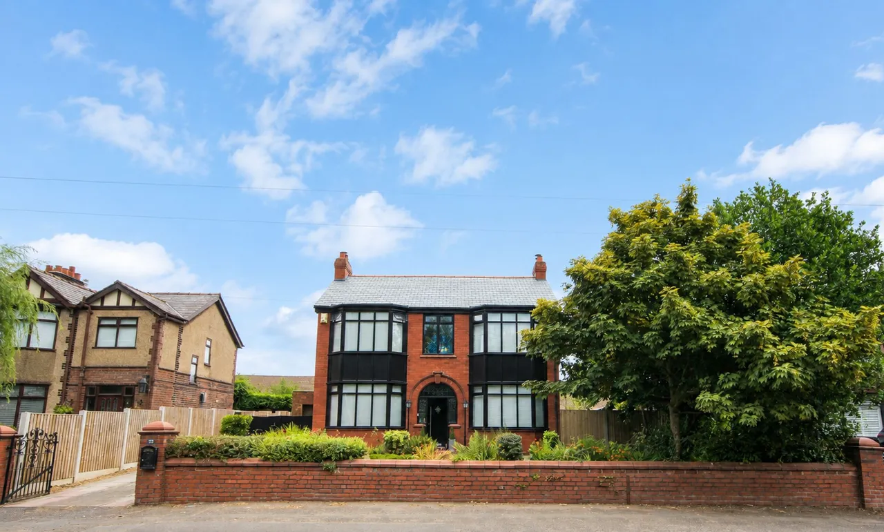 4 bed house for sale — Winwick Road, Newton-Le-Willows, Newton-Le-Willows, WA12 8DB