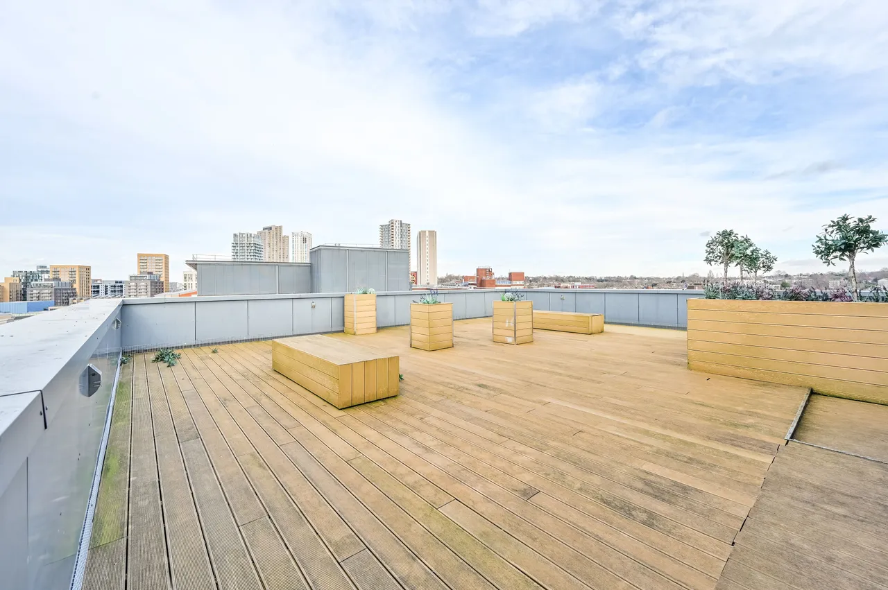 Flat 84, Riverdale House, 68 Molesworth Street, London, photo 10