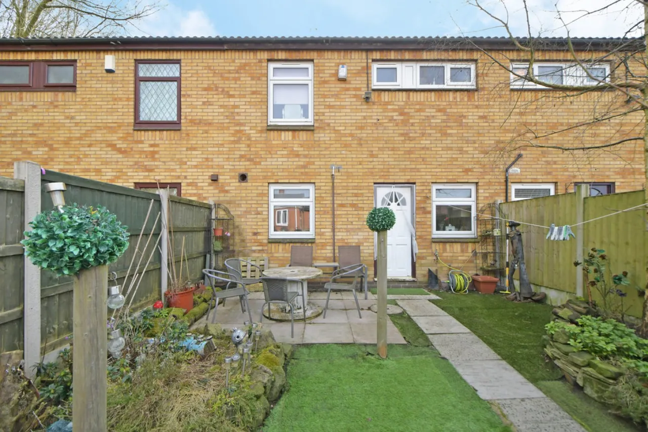 Walney Grove, Hanley, Stoke-on-Trent, photo 10