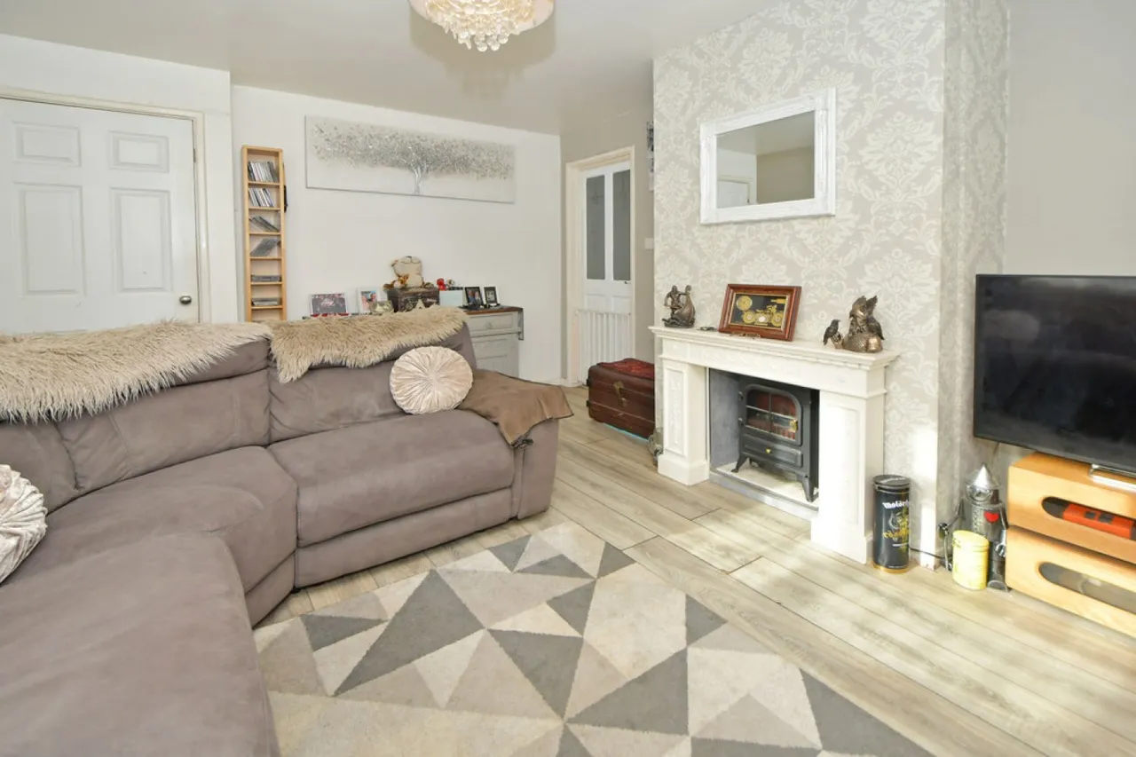 Walney Grove, Hanley, Stoke-on-Trent, photo 2