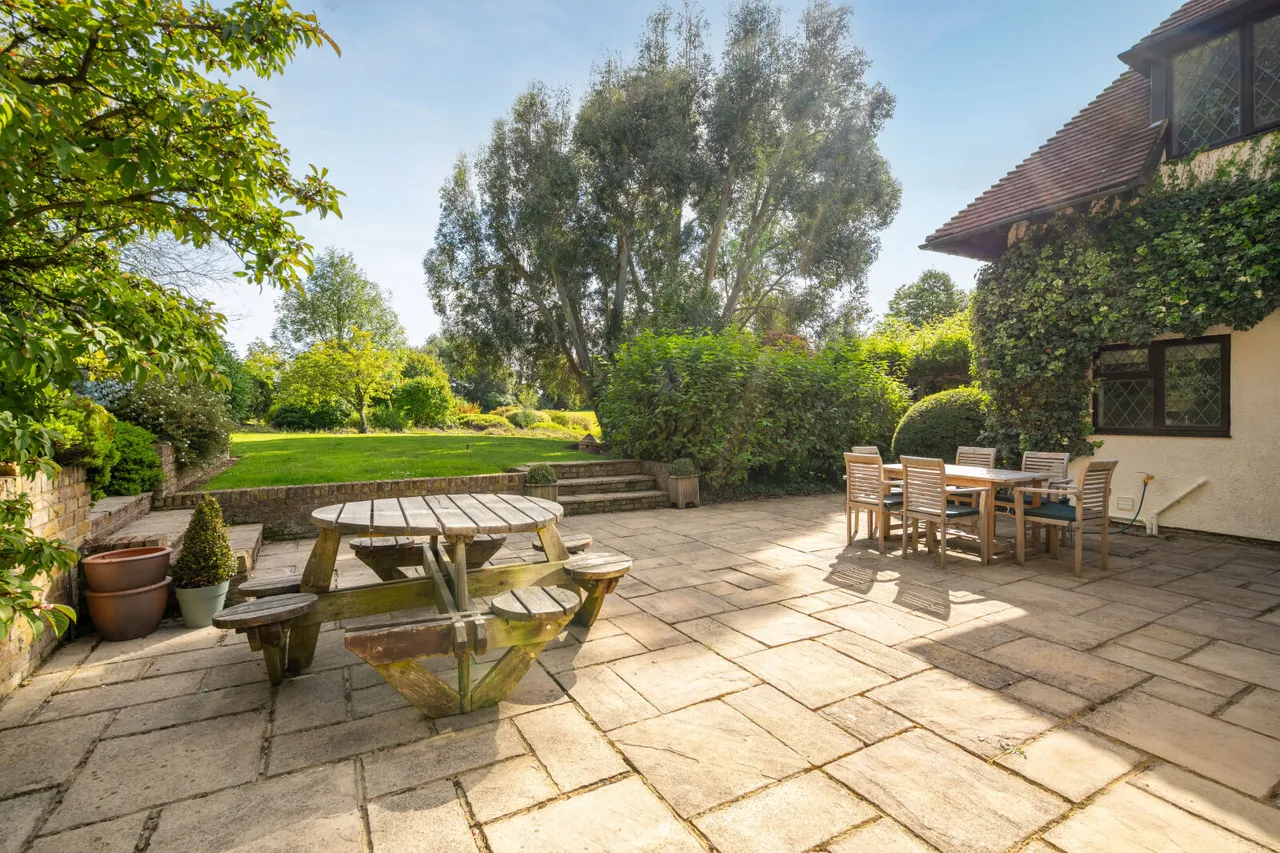 Cadmore End, High Wycombe, HP14, photo 35