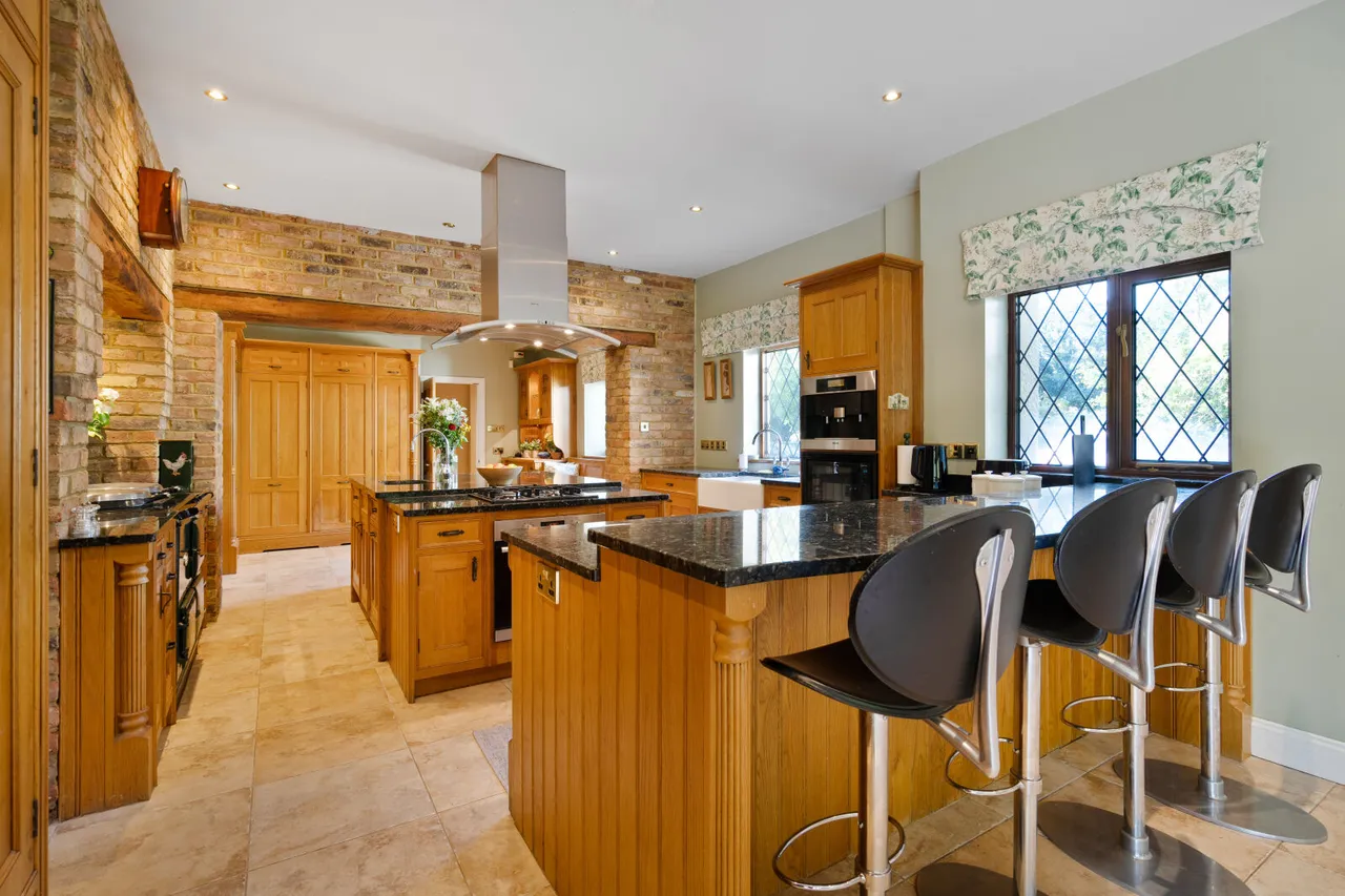 Cadmore End, High Wycombe, HP14, photo 27