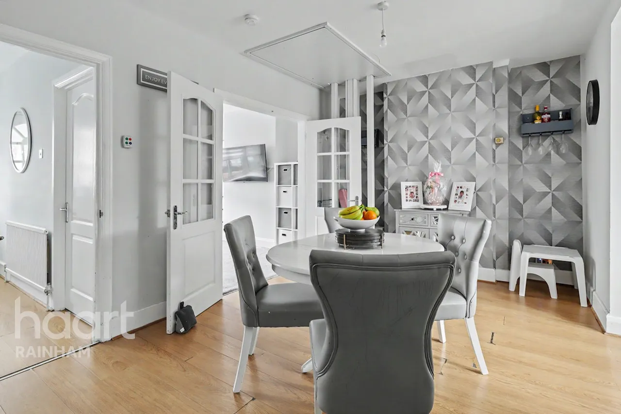 Grove Park Road, Rainham, RM13, photo 8