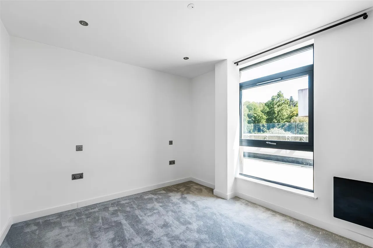 Deepdene Avenue, Dorking, RH5, photo 11