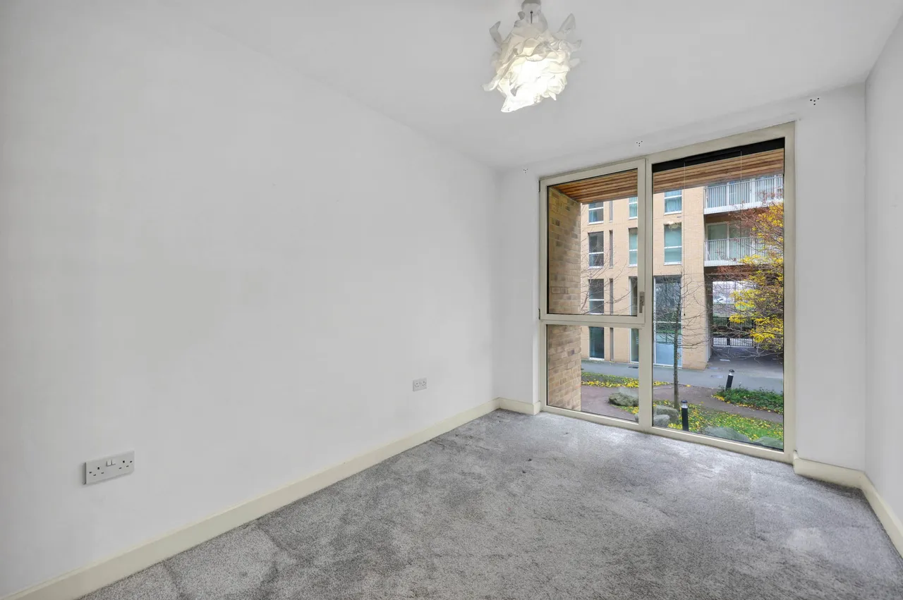Flat 7, Oxley Square, London, photo 5